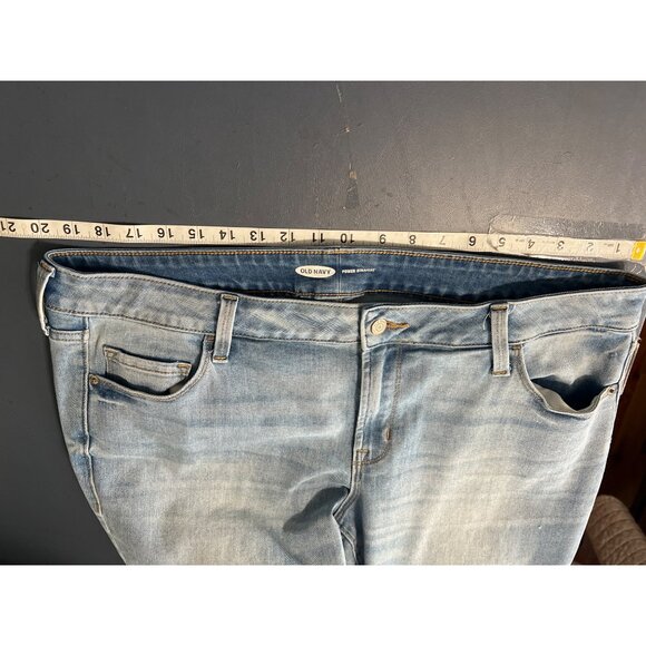 Old Navy Womens Plus Size 18 Plus Power Straight Jeans Light Wash Denim - Picture 5 of 11